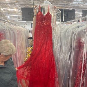 New with Tags, Sherri Hill size 6 Red corset Dress